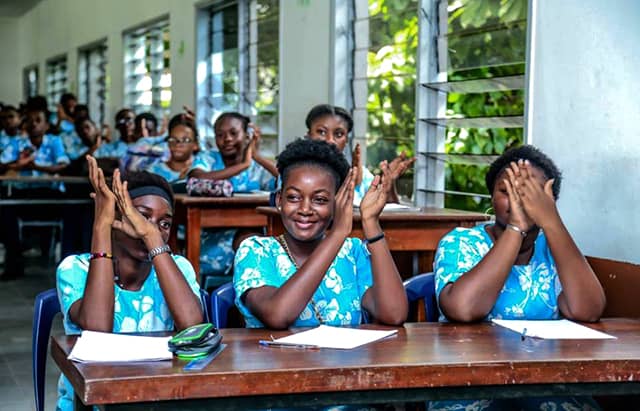 Sensibilisation sur les Drogues et Médicaments en Milieu Scolaire.