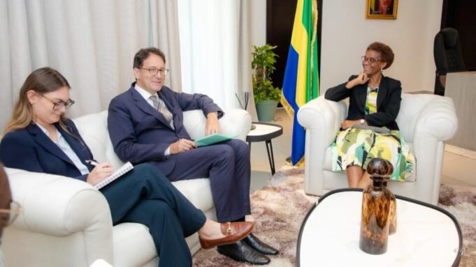 Gabon-Gabonmediatime_ministre-de-la-Planification-et-de-la-Prospective-Louise-Mvono_Fabrice-Mauries
