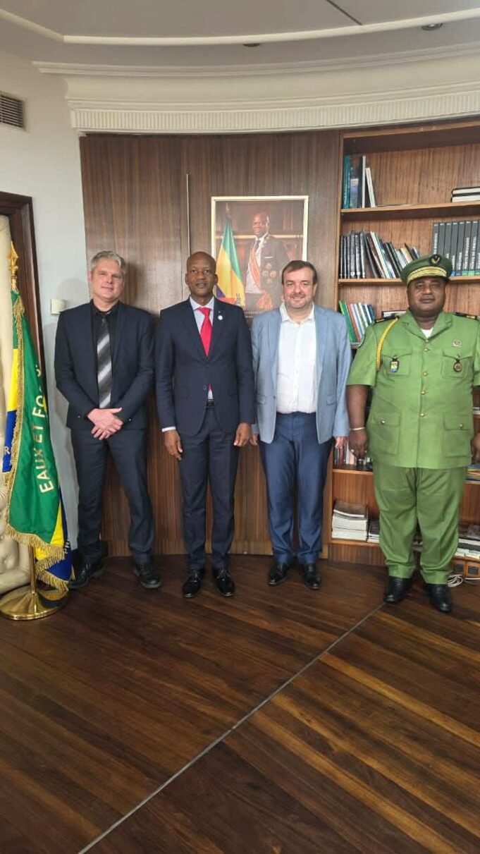 ministre de eau et foret