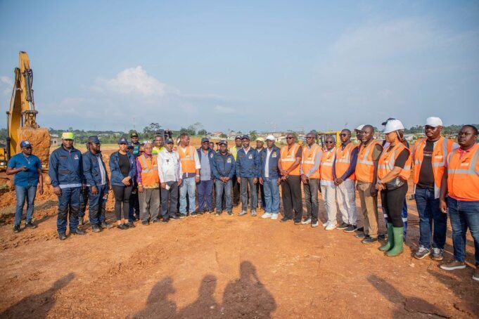 surcre arrêt salaire impayé