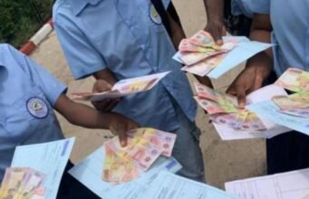 Les Bourses Scolaires Débloquées : Une Promesse Tenue par Oligui Nguema