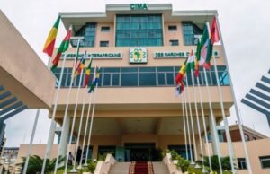 Éric Rochereau Kouaghu Tchuisseu : Un nouveau souffle pour l’assurance en Afrique