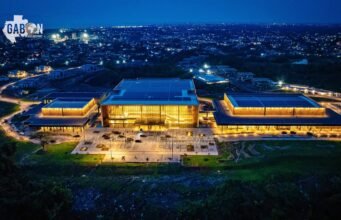 Gabon : un lieu pour se parler enfin, et regarder le pays autrement