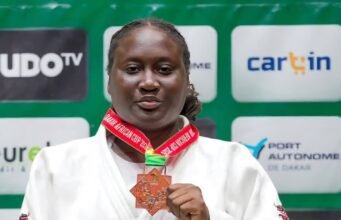 Premiers pas, premier podium : Esther Bilongo Ibinga marque les esprits à Dakar