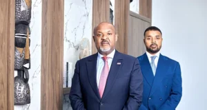 En RDC, deux entrepreneurs Gabonais mobilisent des financements majeurs pour améliorer l’accès à l’électricité