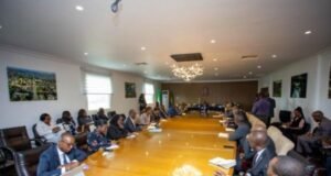 Banques au Gabon : le pari risqué d’un virage vers une direction 100 % nationale.