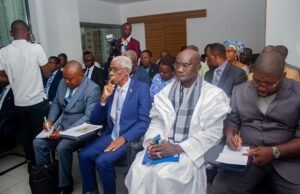 Gabon : un scrutin inédit pour les travailleurs, entre attentes et méfiance