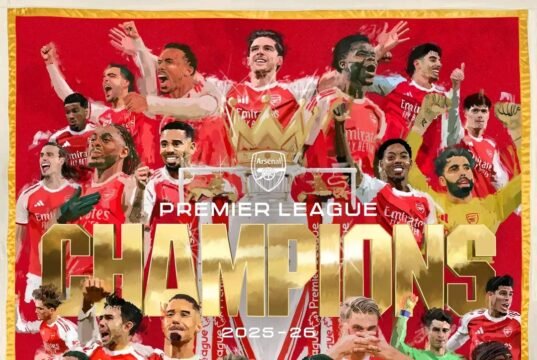 Arsenal brise enfin la malédiction et redevient roi d’Angleterre après 22 ans d’attente