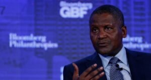 Dangote prépare l’entrée de son géant du ciment à la Bourse de Londres