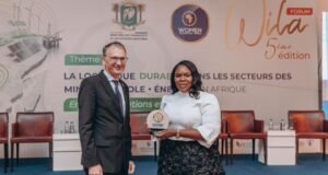 Abidjan : une entrepreneure gabonaise distinguée pour son apport au numérique dans la logistique africaine