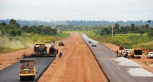 Gabon : un nouvel accord pour accélérer la construction de la route Libreville–Kango
