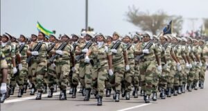 Gabon : vers une production locale des uniformes pour renforcer l’autonomie des forces de sécurité