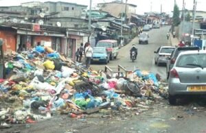 Grand Libreville : la montée des déchets inquiète et met les autorités locales sous pression