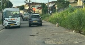 Libreville : un petit tronçon dégradé paralyse la circulation entre Okala et Ciciba