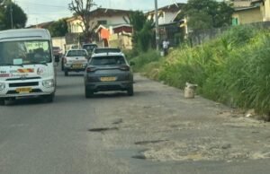 Libreville : un petit tronçon dégradé paralyse la circulation entre Okala et Ciciba