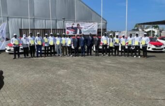 Insertion professionnelle : 21 jeunes deviennent propriétaires de leur taxi grâce au PNPE