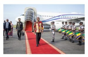 Gabon : le pagne, entre affirmation identitaire et vision économique portée au sommet de l’État