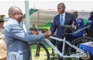 Gabon : la police se rapproche des citoyens grâce à de nouveaux moyens de terrain