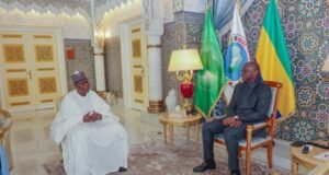 À Libreville, la rencontre avec Boni Yayi renforce l’image d’un Gabon en pleine recomposition
