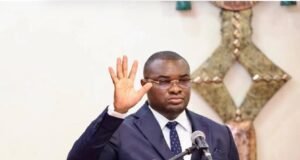 Inde : Aurélien Mintsa Mi-Nguema prend officiellement ses fonctions et met fin aux spéculations