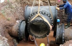Eau potable à Libreville : l’État débloque près de 2 milliards FCFA pour accélérer les travaux d’urgence