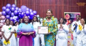 Zita Oligui Nguema honorée : une reconnaissance forte du leadership féminin au Gabon