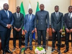 Coupe du Monde 2026 : Trois arbitres gabonais à l’honneur, reçus par le Président Oligui Nguema avant leur rendez-vous avec l’histoire