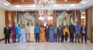 Libreville ambitionne de devenir la plaque tournante de l’unité africaine : Brice Oligui Nguema rassemble les chefs de missions diplomatiques du continent.