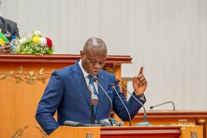 « 105 milliards FCFA pour réparer les injustices du passé » : Brice Clotaire Oligui Nguema réconcilie l’État avec ses fonctionnaires