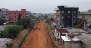 Libreville : la « Baie des Cochons » sort enfin de l’enclavement grâce à un vaste chantier de réhabilitation