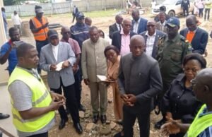 À 74 jours de la Fête de la Libération, le Vice-Président du Gouvernement visite Makokou en plein chantier