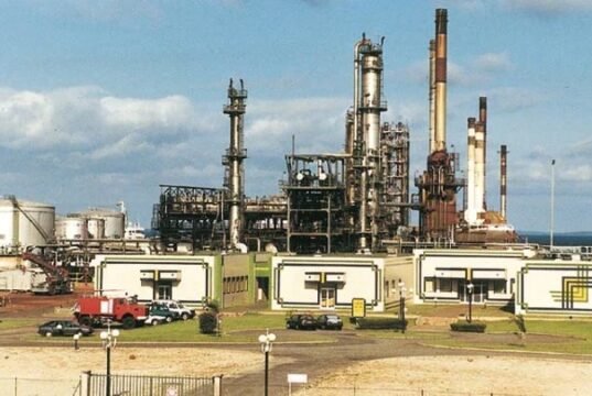 Gabon : la BEAC appelle à renforcer SOGARA pour limiter la dépendance aux carburants importés