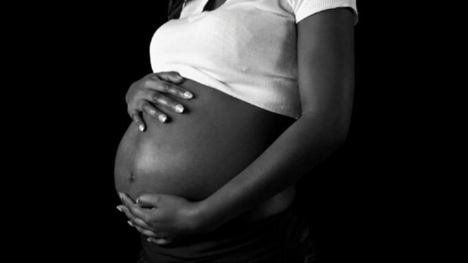 Grossesse : pourquoi les moustiques piquent davantage les femmes enceintes