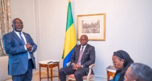 En France, Oligui Nguema recadre les diplomates gabonais et exige une administration irréprochable
