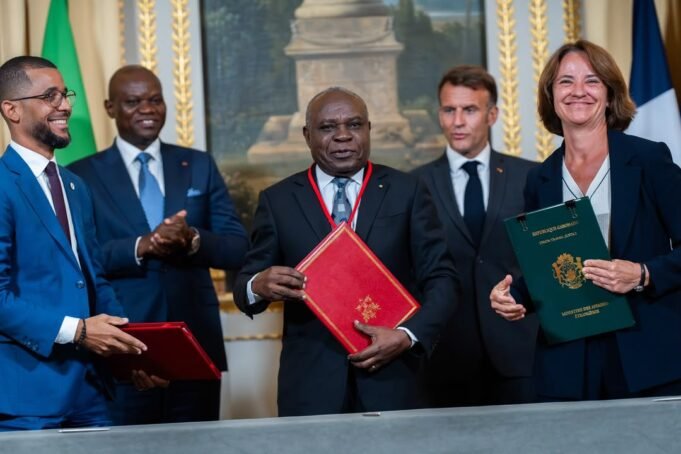 Sécurité, transformation locale, eau et énergie : le Gabon et la France scellent trois accords stratégiques