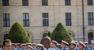 Visite d’État en France : Brice Clotaire Oligui Nguema reçoit les plus hauts honneurs de la République française