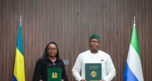 Le Gabon et la Sierra Leone redynamisent leurs relations diplomatiques par la signature d’un protocole d’accord général de coopération