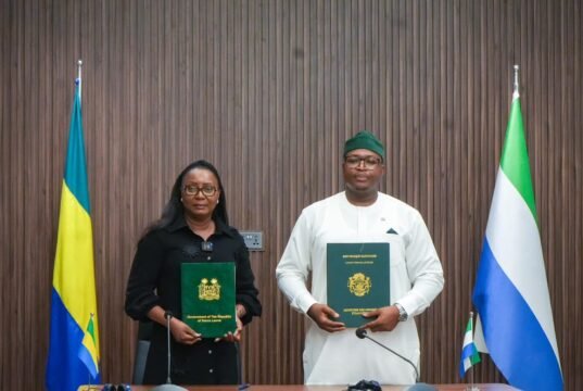 Le Gabon et la Sierra Leone redynamisent leurs relations diplomatiques par la signature d’un protocole d’accord général de coopération