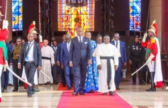 Visite présidentielle en Côte d’Ivoire : Brice Clotaire Oligui Nguema rend hommage à Félix Houphouët-Boigny à Yamoussoukro
