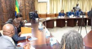 Libreville : face au manque de places et aux difficultés de prise en charge à Melen, le gouvernement prépare un plan d’urgence