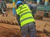 Tchibanga étouffe sous les déchets : la mairie supprime les bacs à ordures pour débarrasser les quartiers des dépôts abondants afin d’assainir la ville