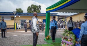 Port Gentil : Oligui Nguema honore la mémoire du Colonel Jean Délis Makita, tombé en service