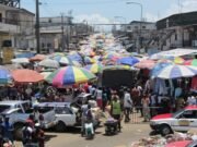 Gabon : 44 contrôles font grimper le prix des aliments jusqu’à 14 %, quel coût pour le panier des ménages ?