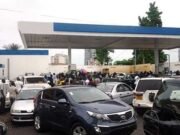 Gabon : pénurie de carburant à Libreville, les files d’attente révèlent les fragilités de l’approvisionnement