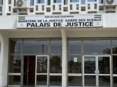 Mouila : elle profite du sommeil de son compagnon pour lui voler 80 000 FCFA et ses documents, la justice la condamne à 12 mois de prison