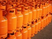 Makouké : malgré la réglementation, la bouteille de gaz de 12,5 kg passe à 6 000 FCFA, les ménages paient le prix des difficultés d’acheminement