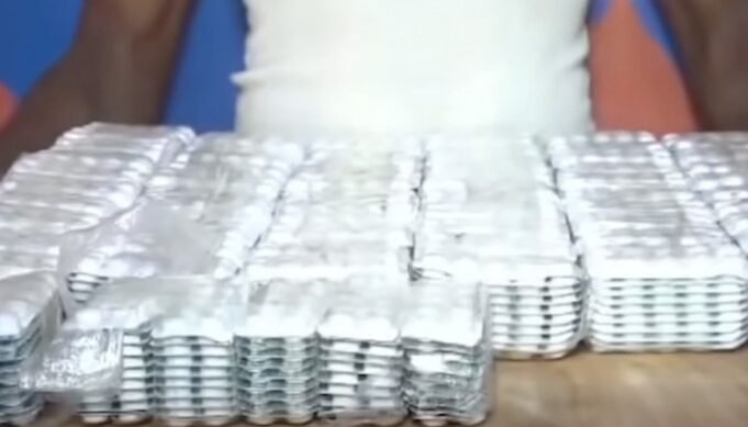 Gabon : Lookman, présumé fournisseur de tramadol, arrêté à Port Gentil dans une affaire de trafic pouvant rapporter plus de 25 millions de FCFA par mois
