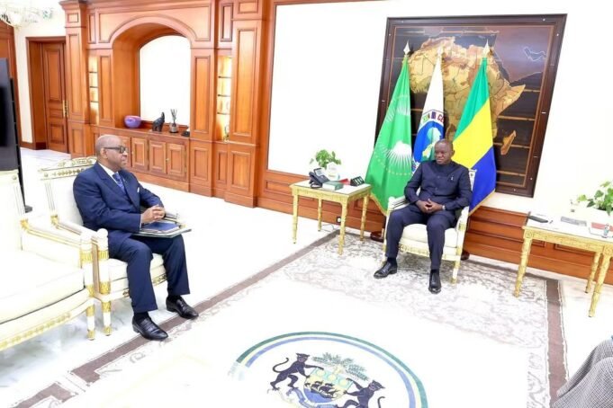 Gabon : Oligui Nguema appelle les ministres à accélérer le travail et veut mettre fin aux difficultés de gestion des finances dans les commune