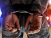 Libreville : il vend un terrain à 5 millions FCFA à un ressortissant malien, réclame 20 millions de plus puis cambriolе son acheteur