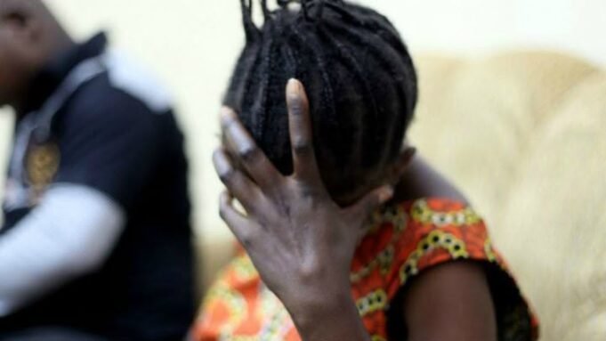 Gabon : aide juridictionnelle, centres d’hébergement, budget dédié… la société civile réclame des mesures concrètes contre les violences faites aux femmes